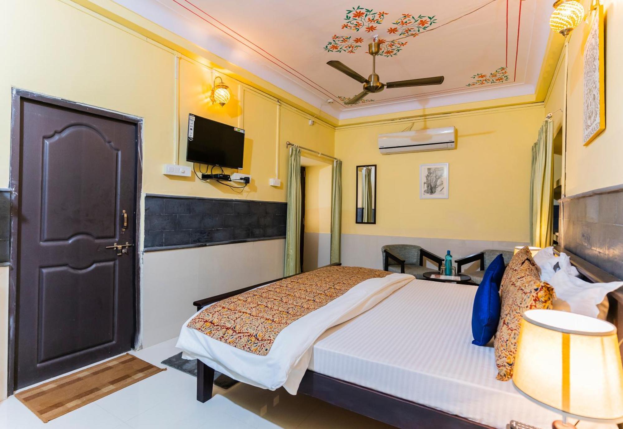 Kalyan Villa Homestay Udaipur Exterior foto